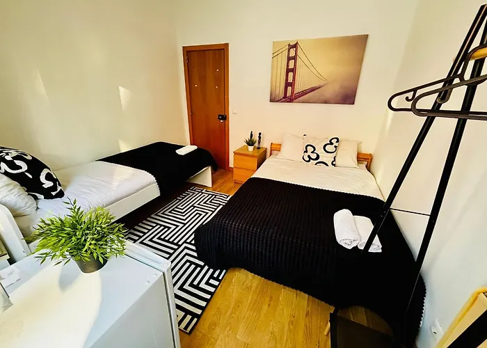 Luxury In Marques De Pombal, Centre Of Lisboa