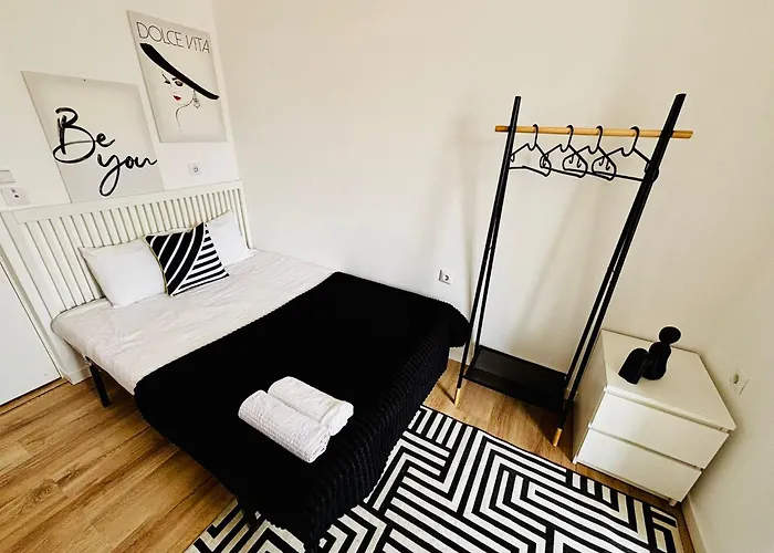 Luxury In Marques De Pombal, Centre Of *
