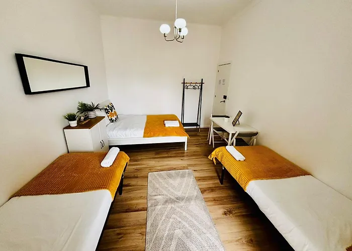 Luxury In Marques De Pombal, Centre Of Vandrerhjem Lisboa