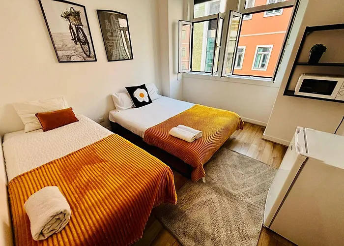 Luxury In Marques De Pombal, Centre Of Vandrerhjem Lisboa
